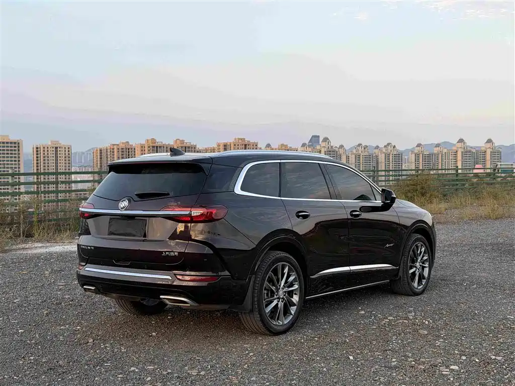 Buick Enclave — миниатюра 4