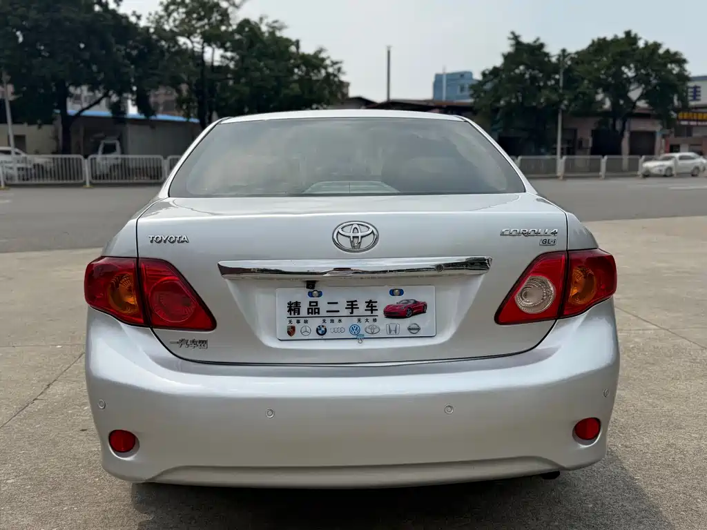 Toyota Corolla — миниатюра 8
