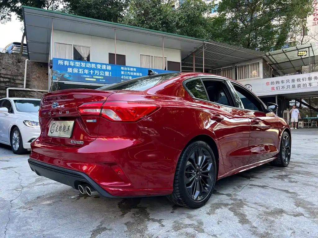 Ford Focus — миниатюра 22