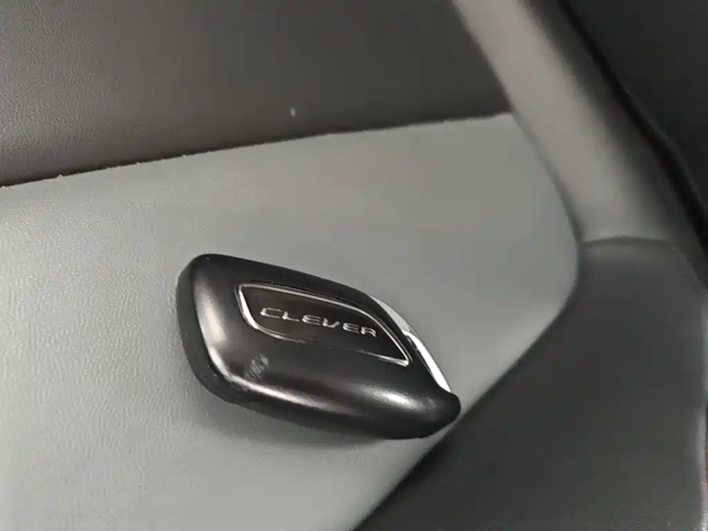 Roewe Clever — миниатюра 9