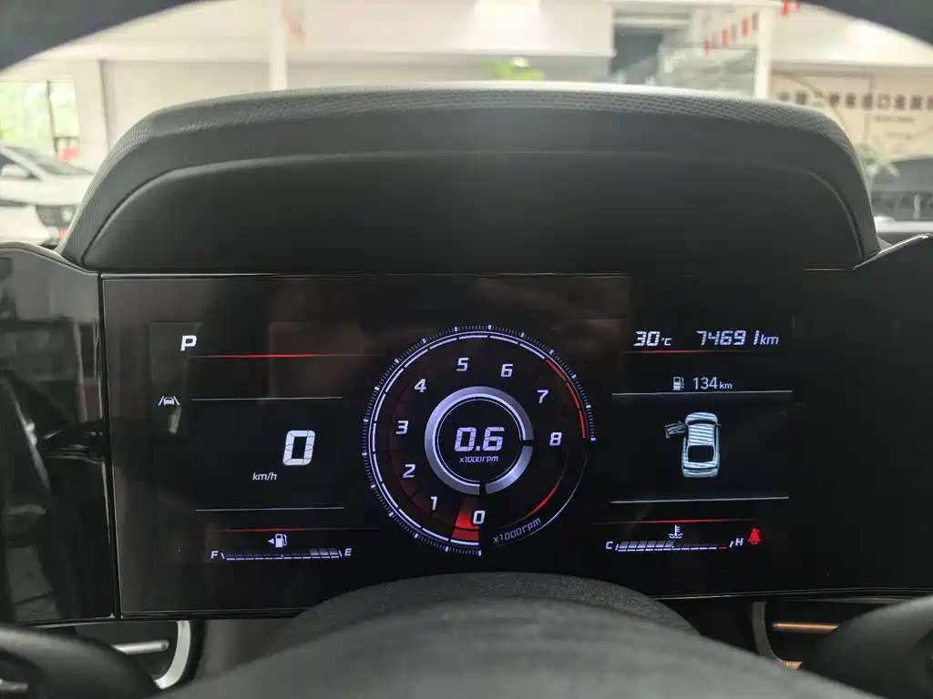 Hyundai Elantra — миниатюра 15