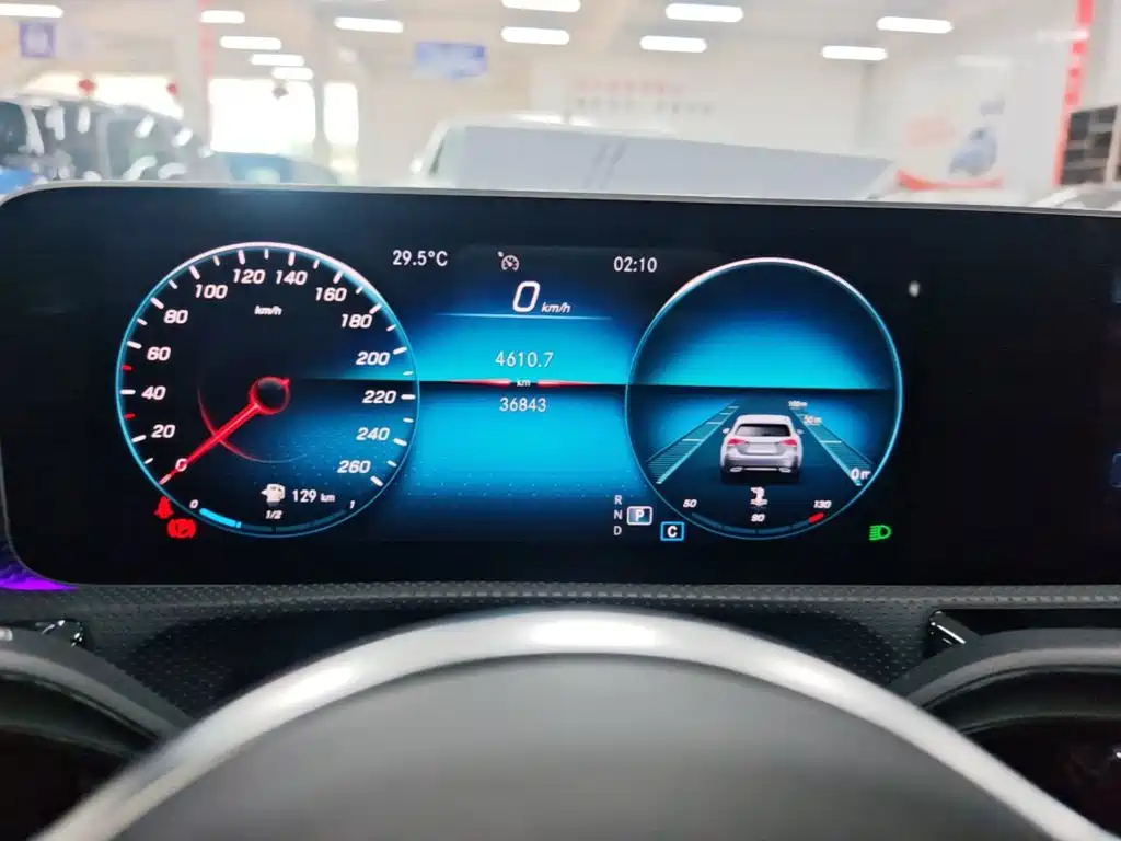 Mercedes-Benz A-Class (Import) — миниатюра 12