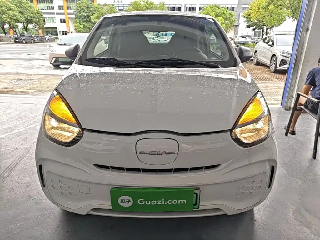 Roewe Clever — миниатюра 3