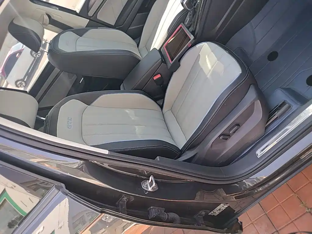 Volkswagen Tayron GTE — миниатюра 25