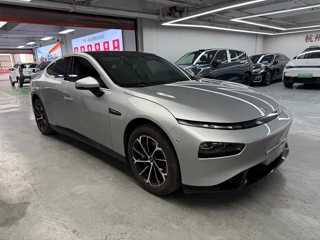 XPeng P7 — миниатюра 3