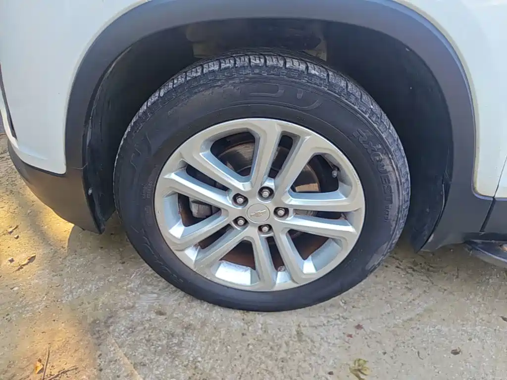Chevrolet Trax — миниатюра 23
