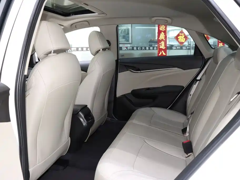 Buick Excelle — миниатюра 11