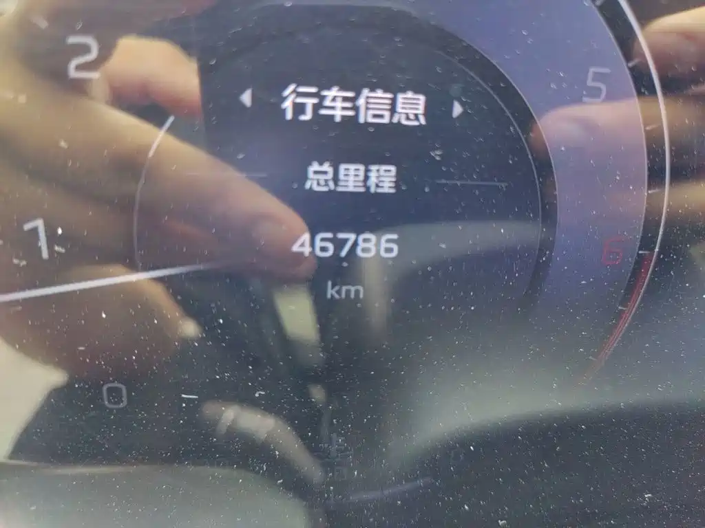 Hongqi Hongqi HS5 — миниатюра 8