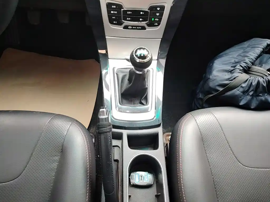 BYD Surui — миниатюра 14