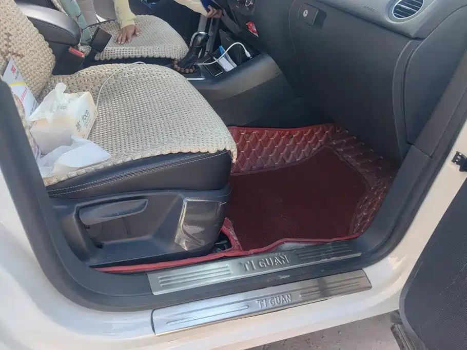 Volkswagen Tiguan — миниатюра 8