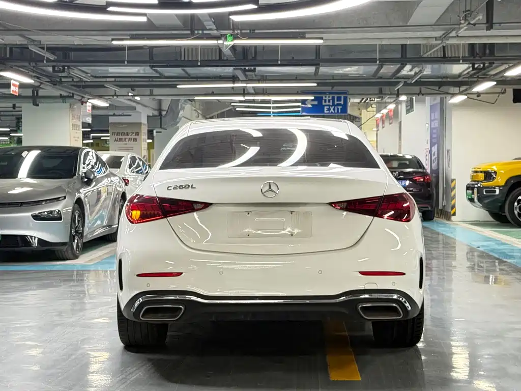 MERCEDES-BENZ C CLASS