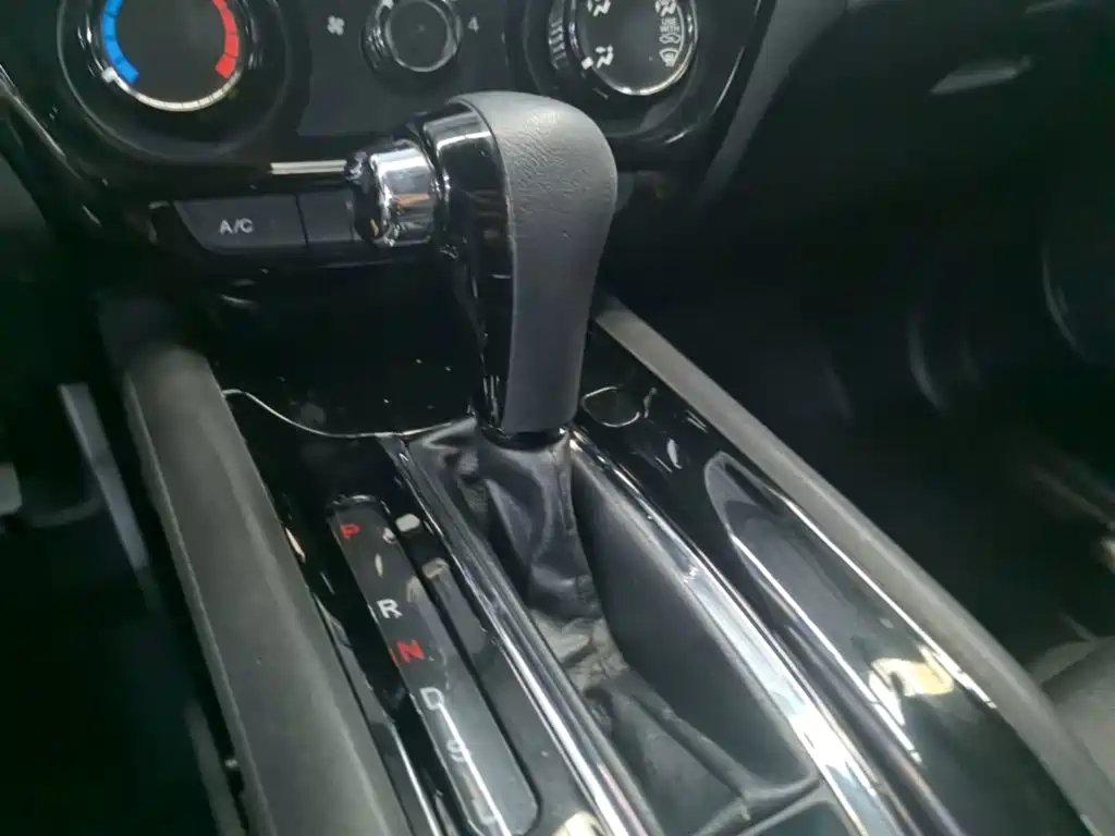 Honda Vezel — миниатюра 14