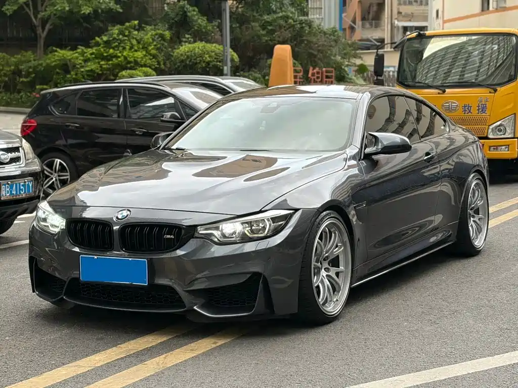 BMW M4 2018