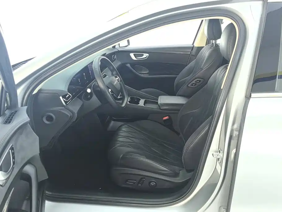 Roewe D7 — миниатюра 9