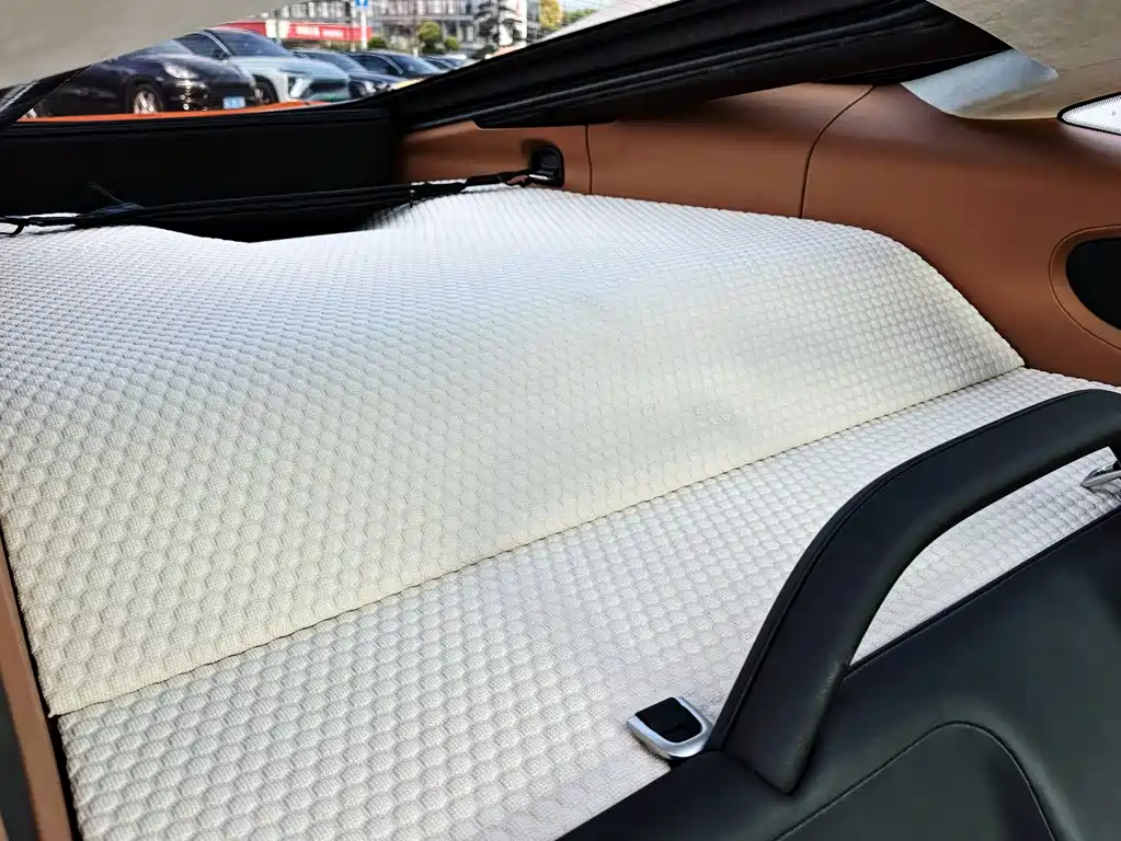 McLaren GT — миниатюра 15