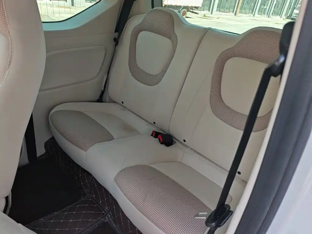 Wuling MINIEV — миниатюра 17
