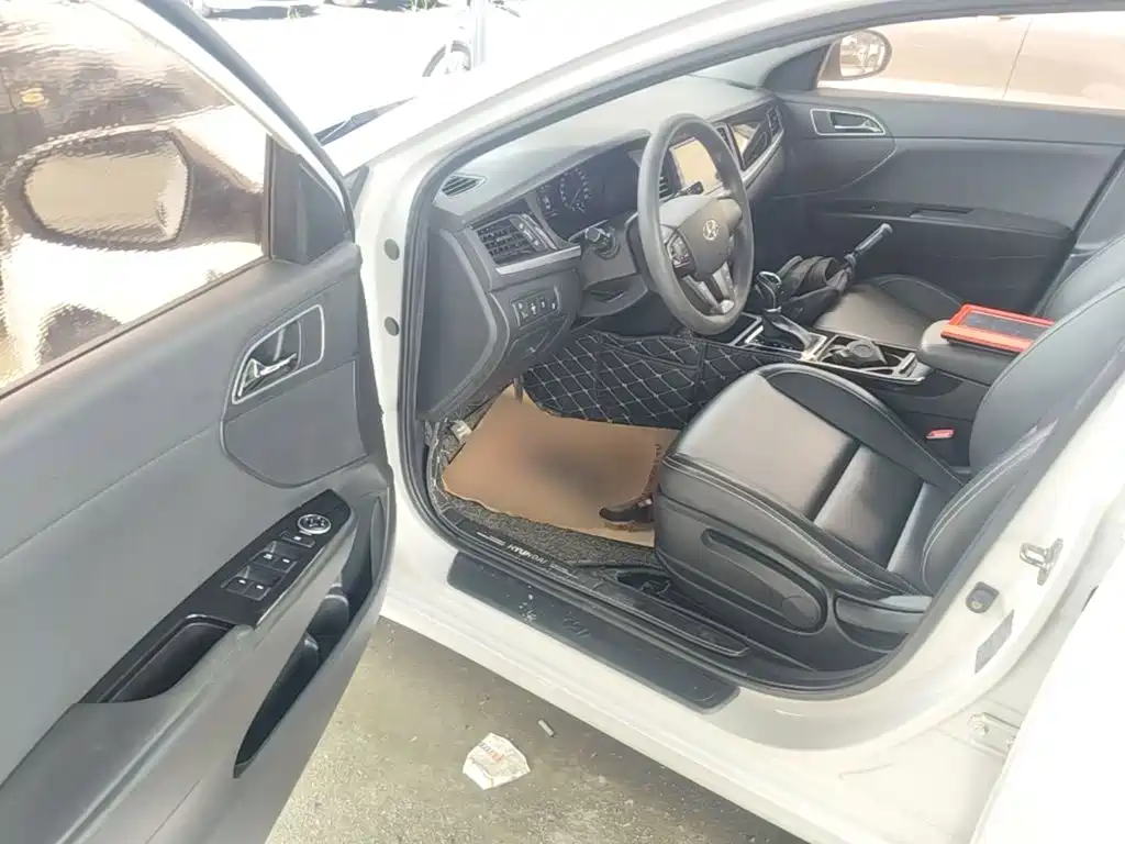 Hyundai Mistra — миниатюра 16