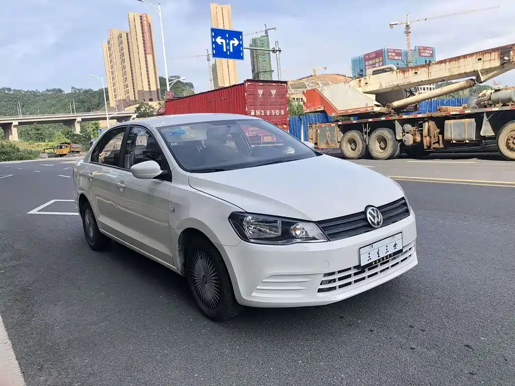 Volkswagen Jetta — миниатюра 2