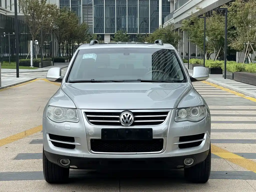 Volkswagen Touareg — миниатюра 2