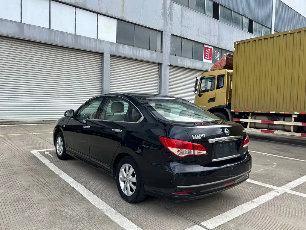 Nissan Sylphy — миниатюра 4