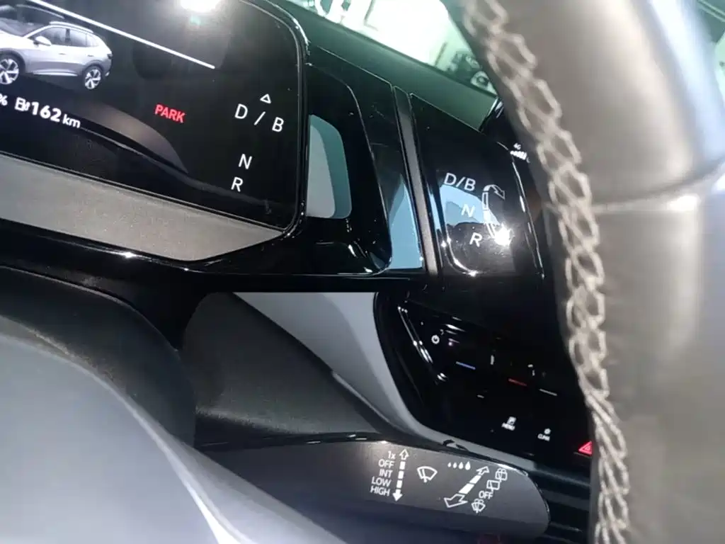 Volkswagen ID.4 X — миниатюра 14