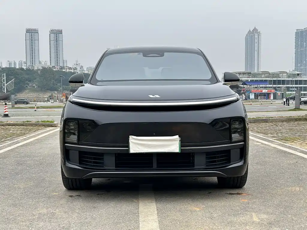 Li Auto IDEAL L8