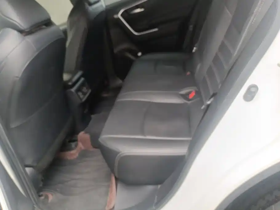 Toyota Wildlander — миниатюра 11