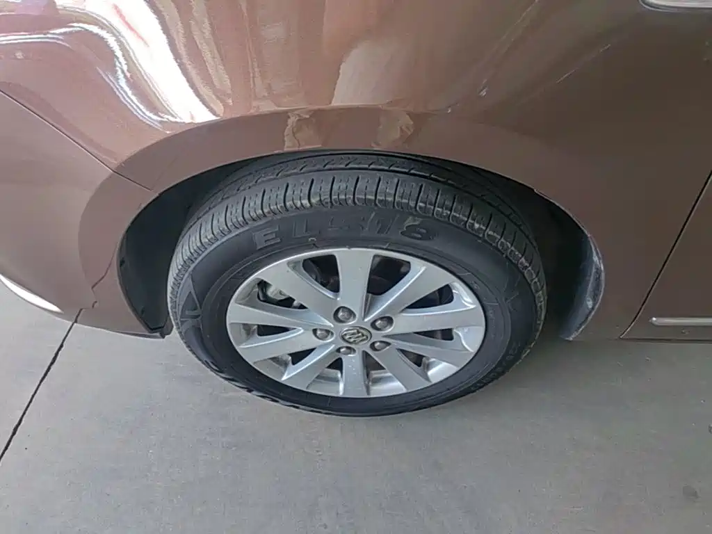 Buick GL8 — миниатюра 23