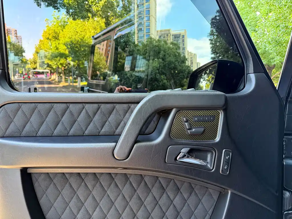 Mercedes-Benz G-Class — миниатюра 14