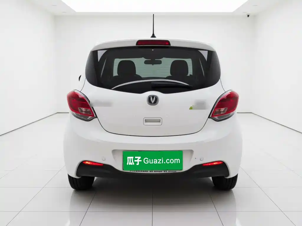 Changan Benben E-Star — миниатюра 3
