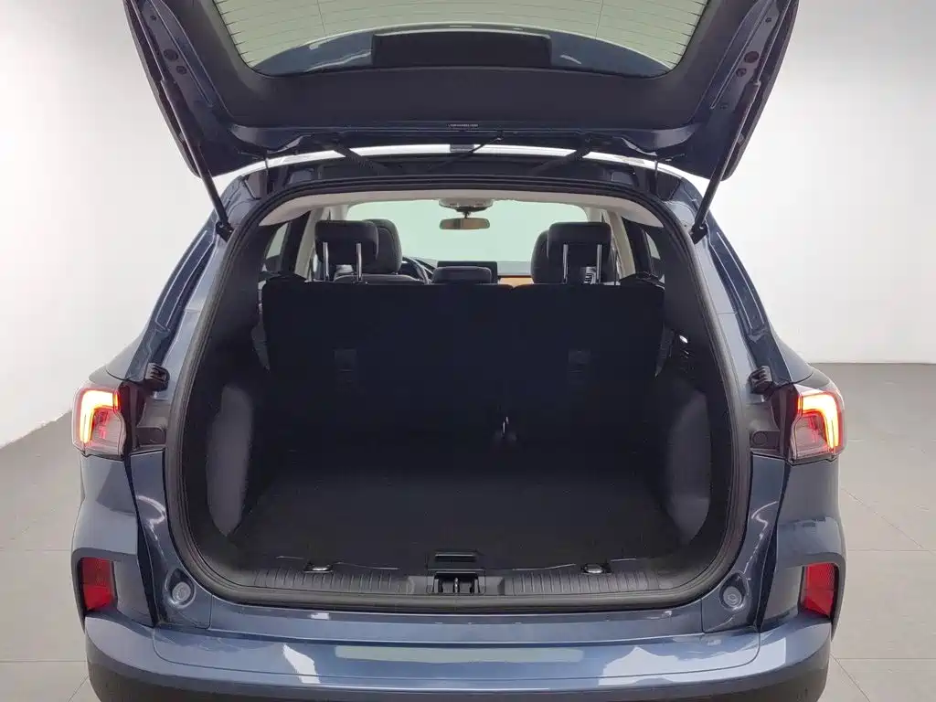Ford Escape — миниатюра 16