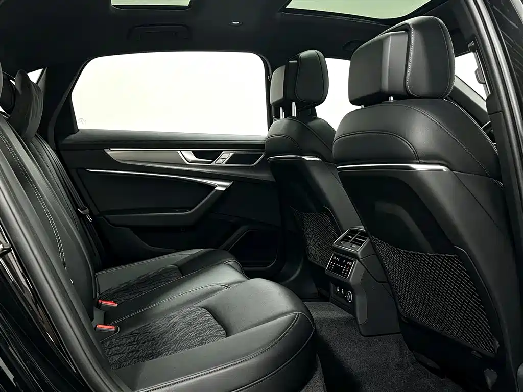 Audi A6L — миниатюра 6