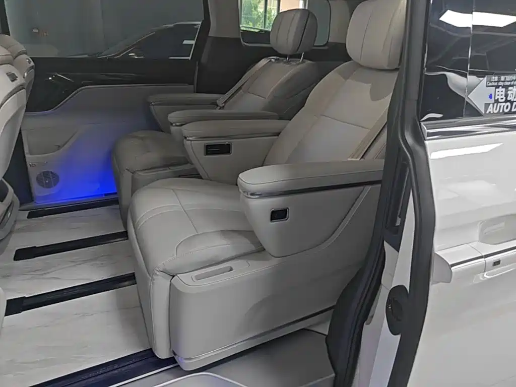 MAXUS Dajia 9 — миниатюра 16
