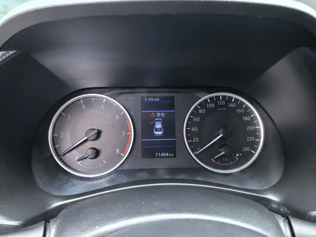 Nissan Sylphy — миниатюра 5