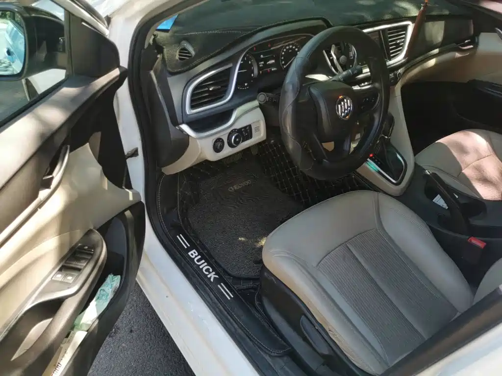 Buick Excelle — миниатюра 12