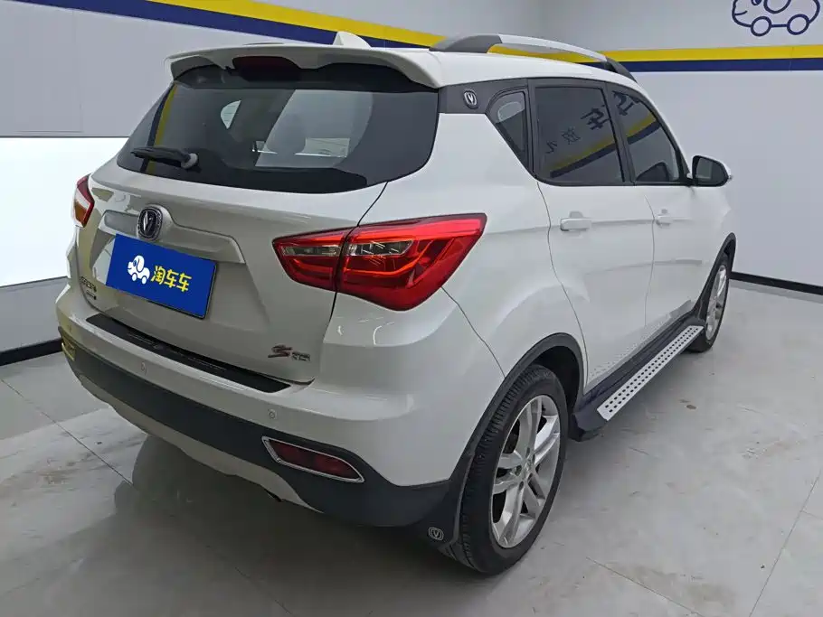 Changan CS35 — миниатюра 3