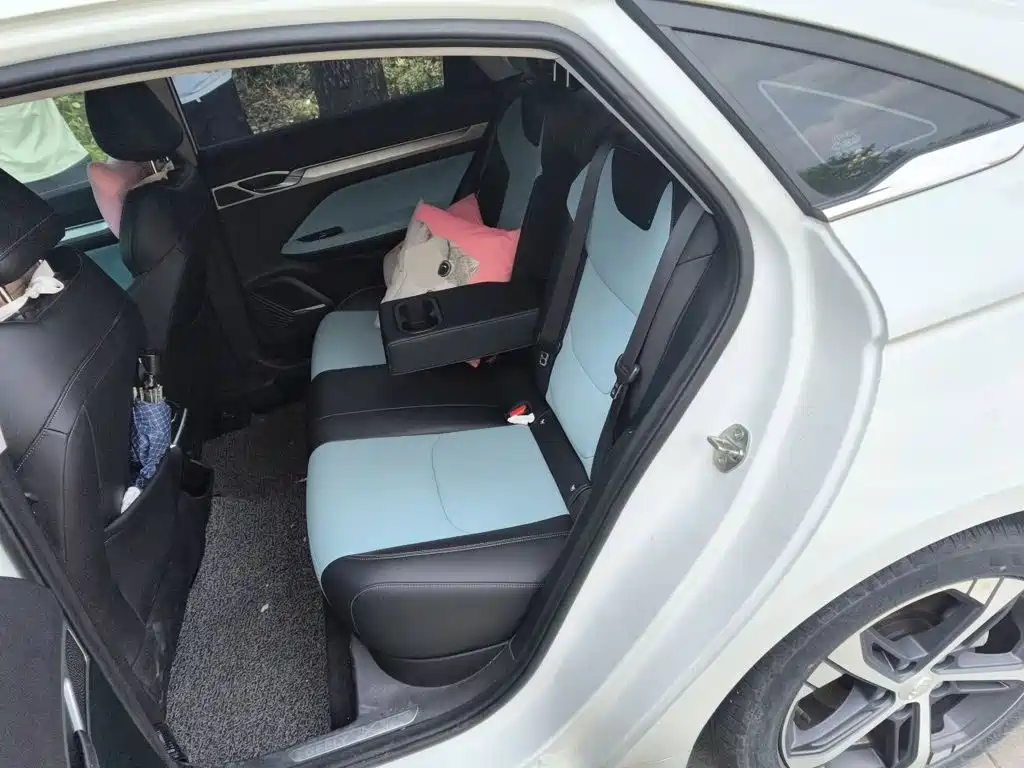 Geely Emgrand L — миниатюра 13