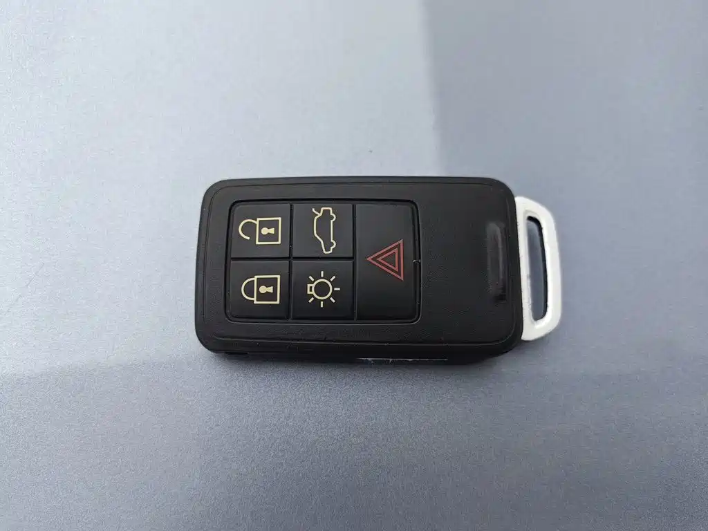 Volvo S60 — миниатюра 19