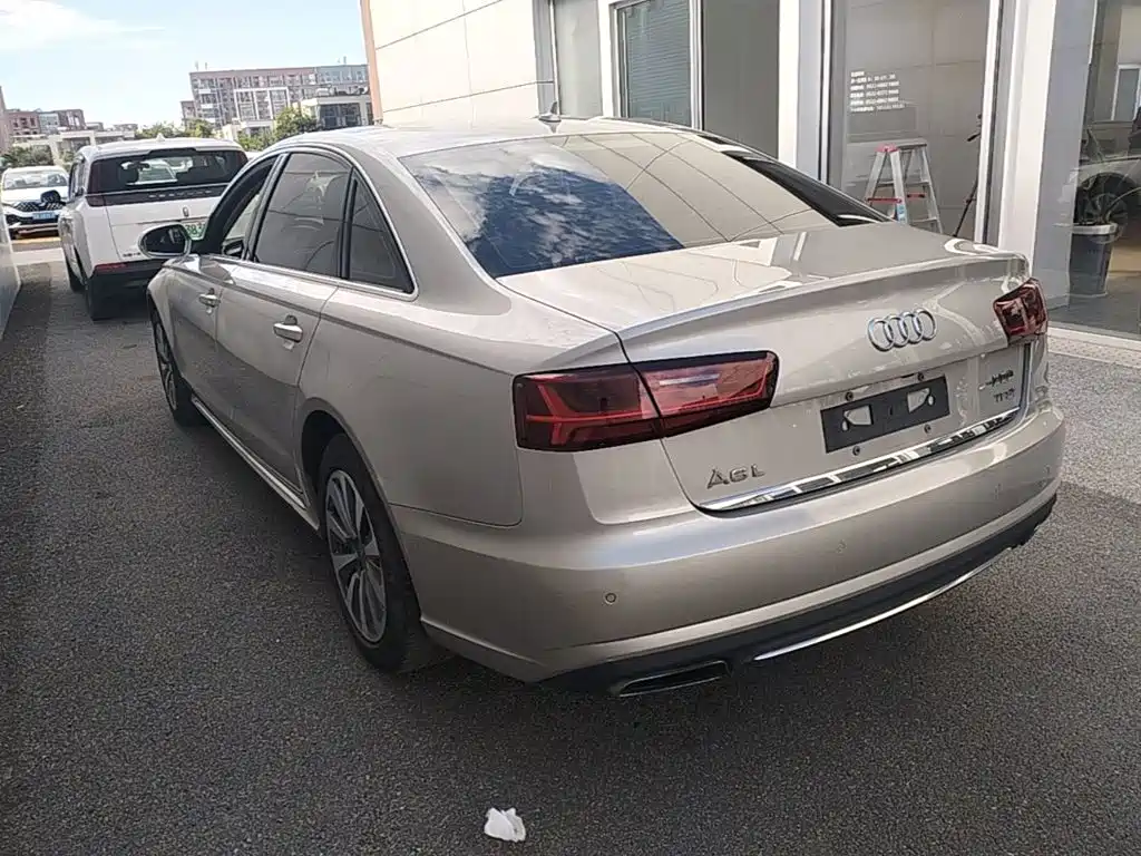 Audi A6L — миниатюра 5