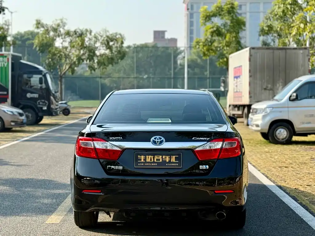 Toyota Camry 2012 2.5HG Luxury