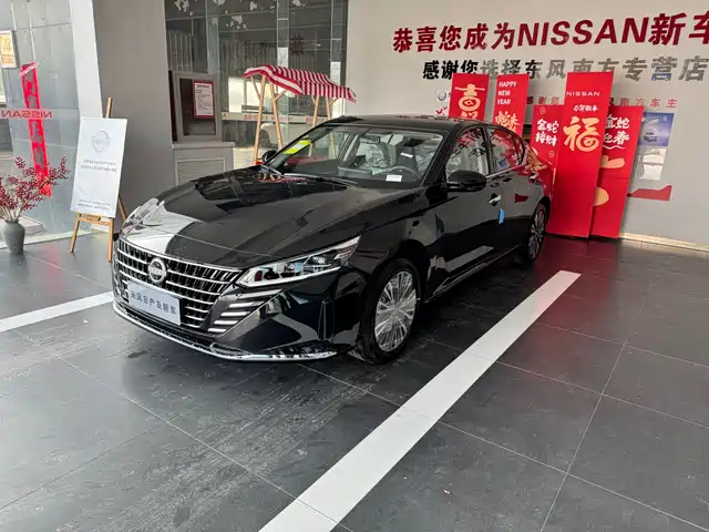 NISSAN TEANA