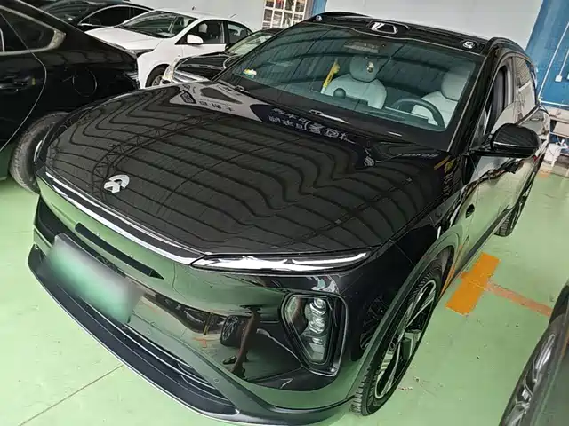 NIO ES6