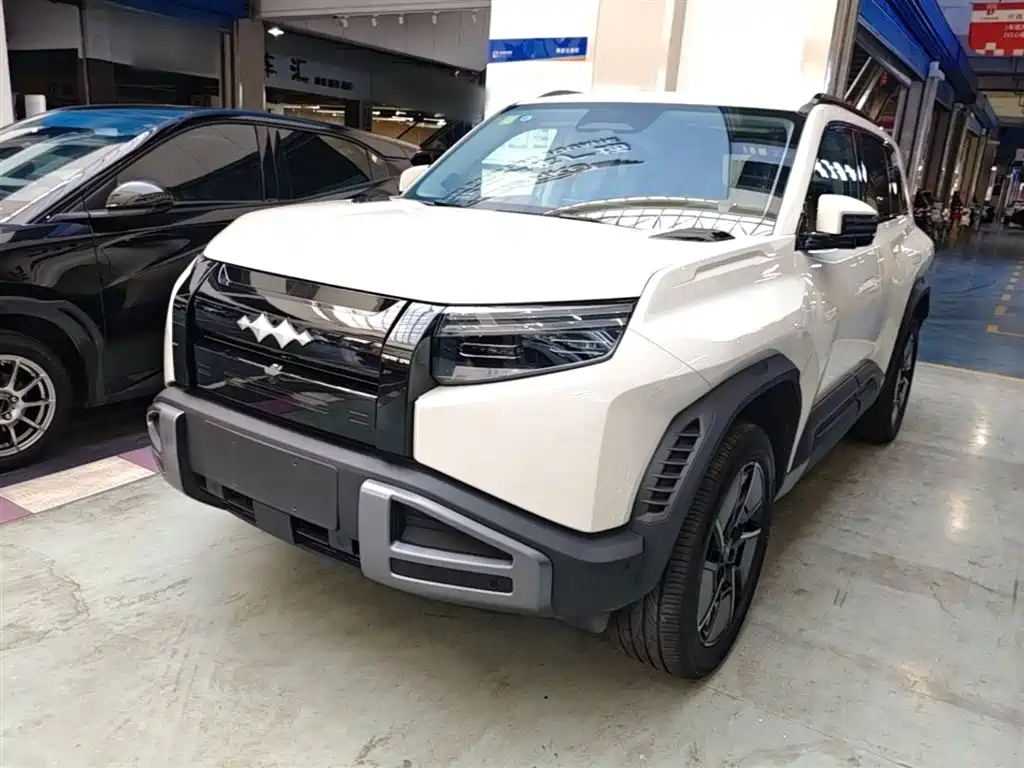 Fang Cheng Bao Titanium 3 2025