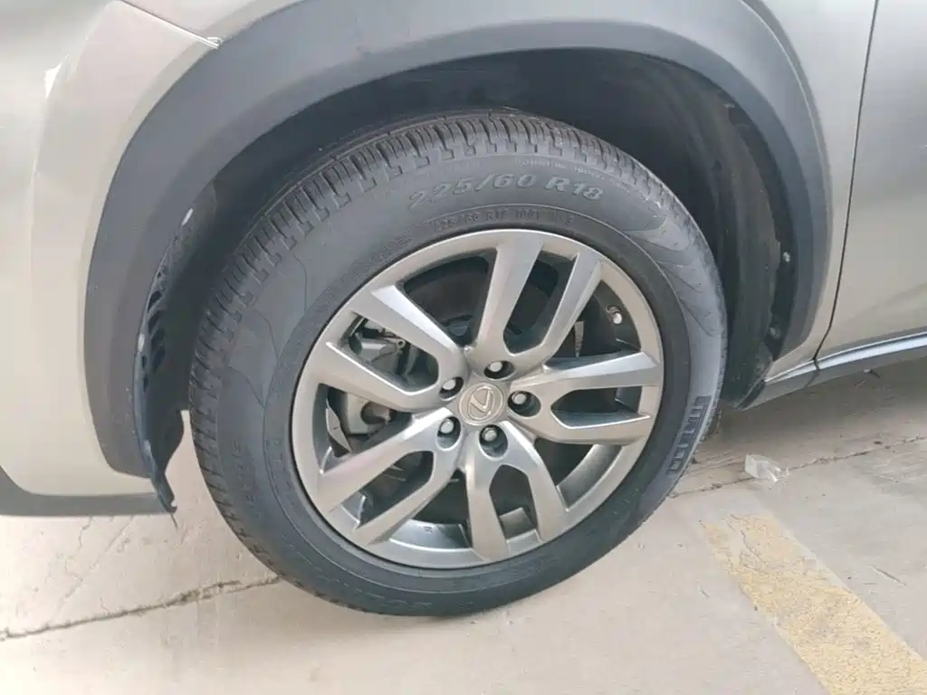 Lexus NX — миниатюра 23