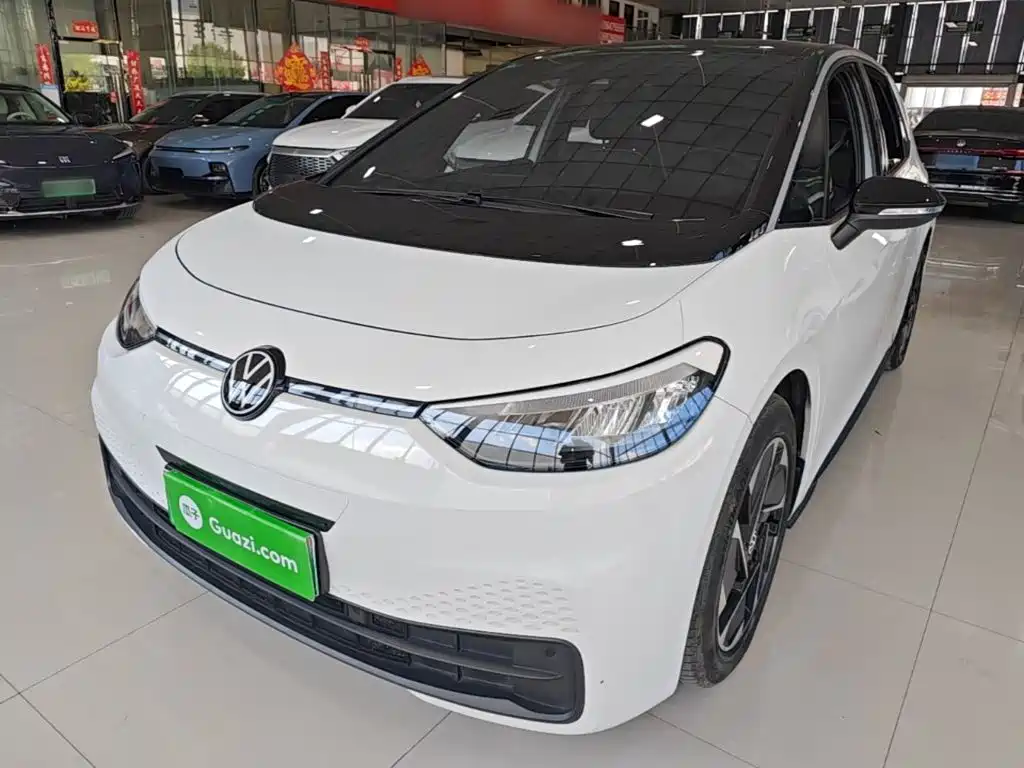 Volkswagen ID.3 — миниатюра 2