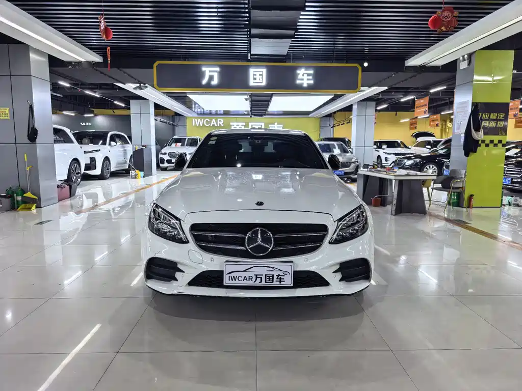 Mercedes-Benz C-Class — миниатюра 2