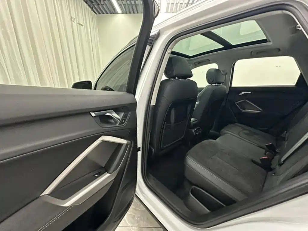 Audi Q3 — миниатюра 8
