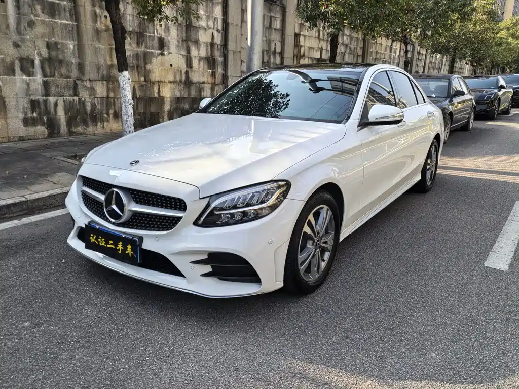 Mercedes-Benz C-Class 2019