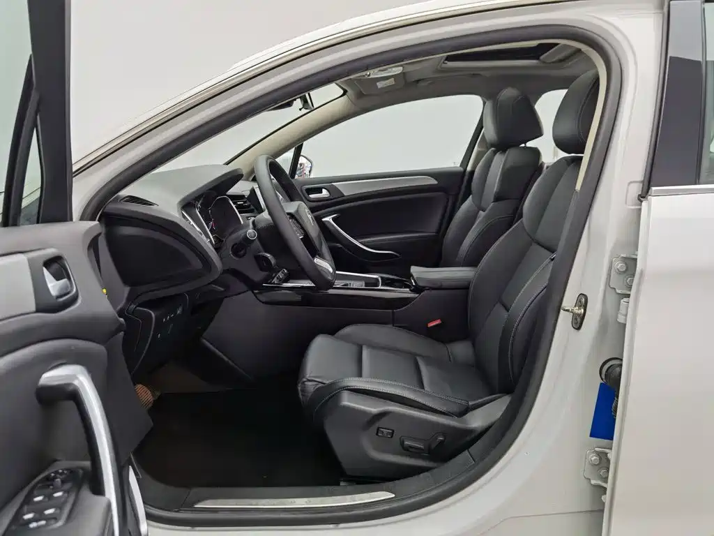 Citroen C5 — миниатюра 10