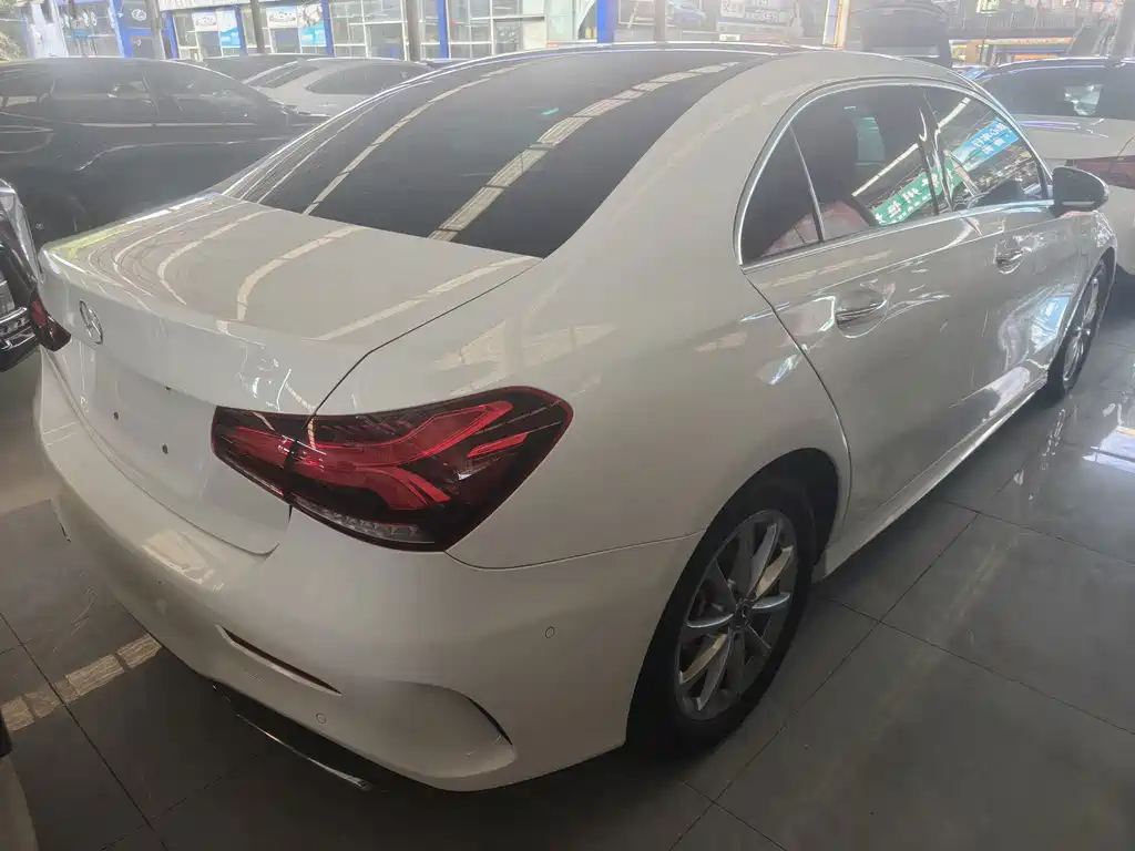 Mercedes-Benz A-Class — миниатюра 3